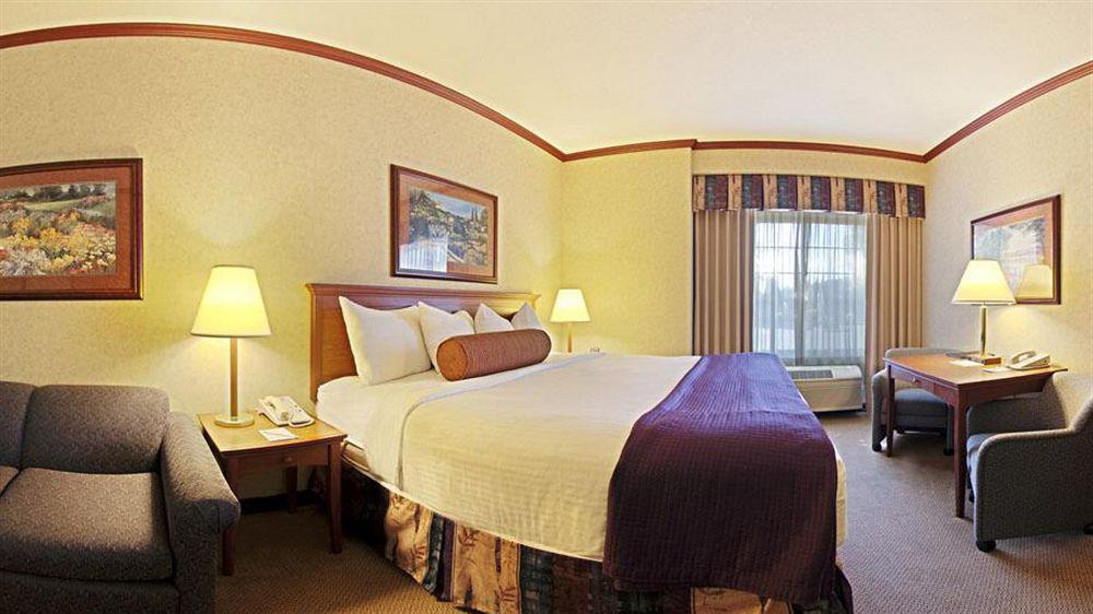 Best Western Plus Northwind Inn & Suites Tigard Exterior foto